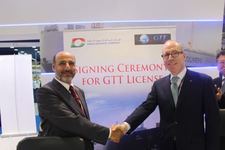ODC chairman Dr Abdulmalik Al Hinai and GTT CEO Phillippe Berterottiere